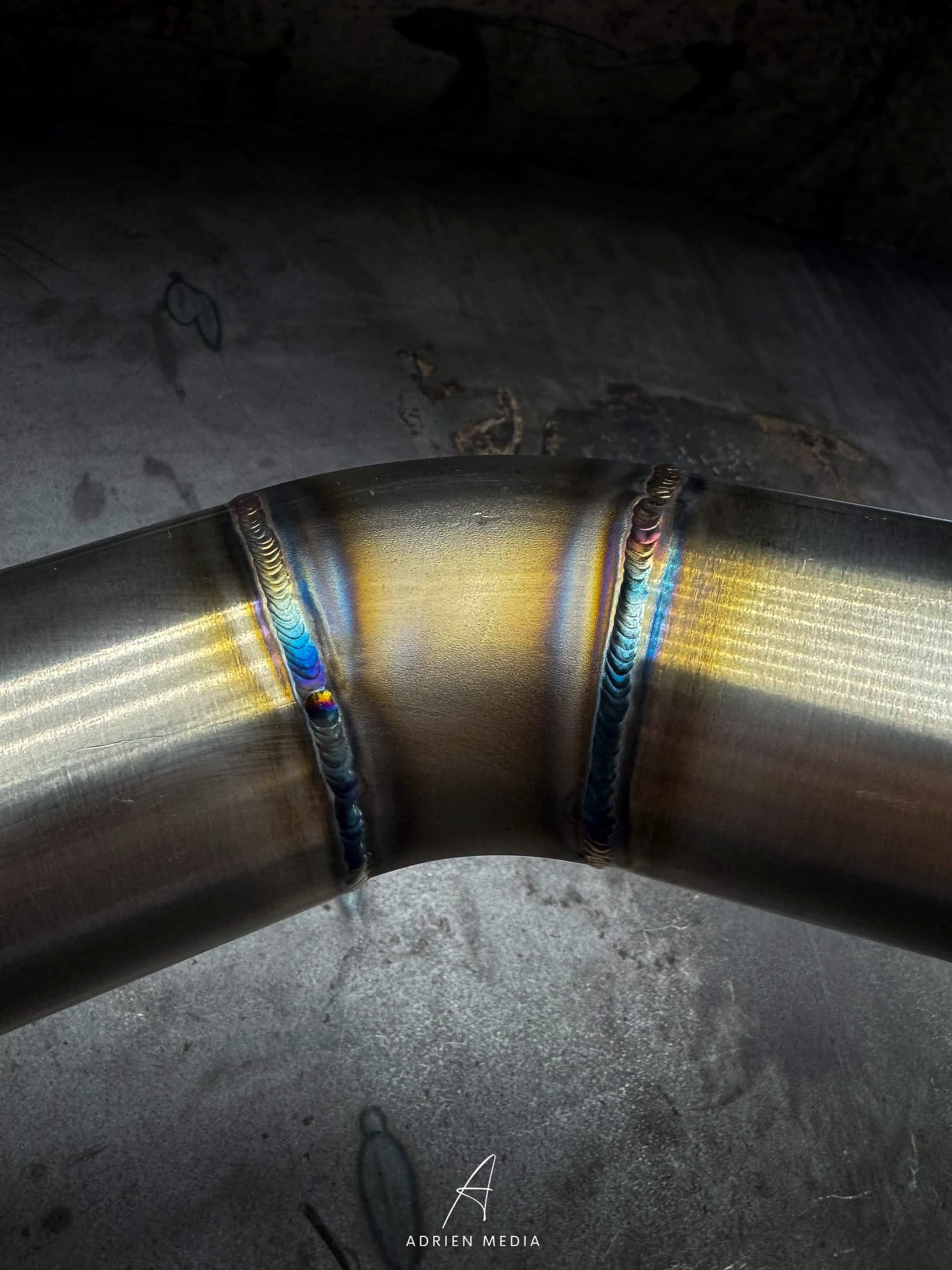 Soudure tig coude inox couleurs chaleur – Exhaust Custom 77